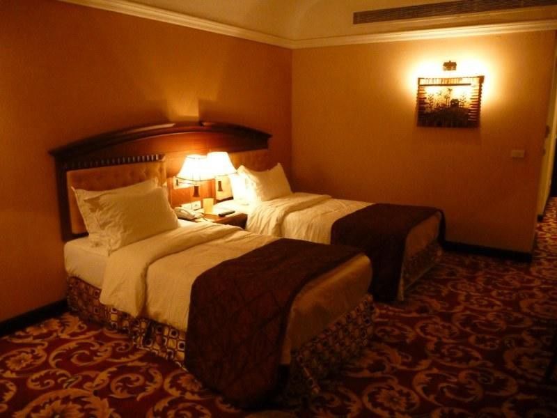 Basra International Hotel Ngoại thất bức ảnh