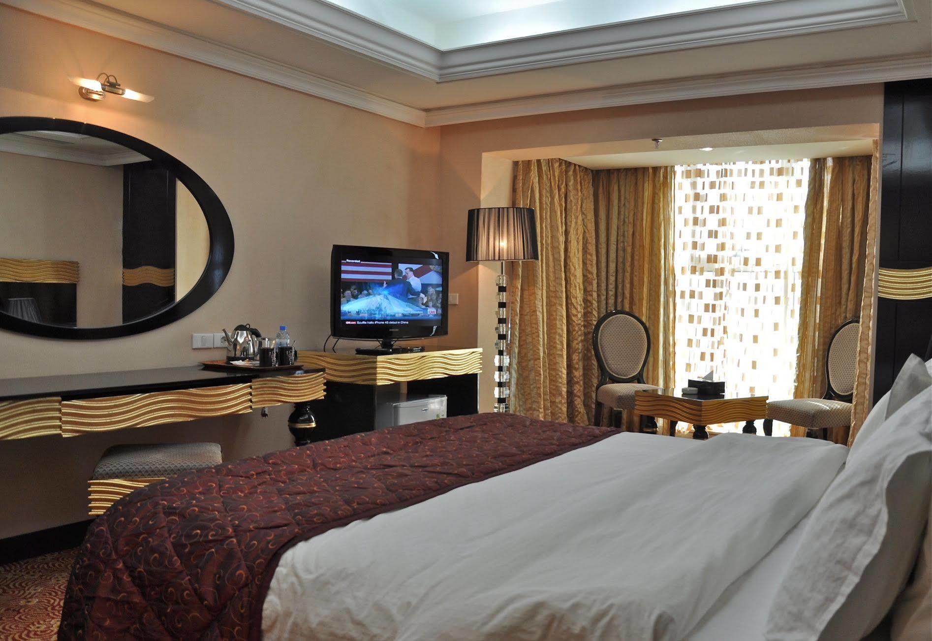 Basra International Hotel Ngoại thất bức ảnh